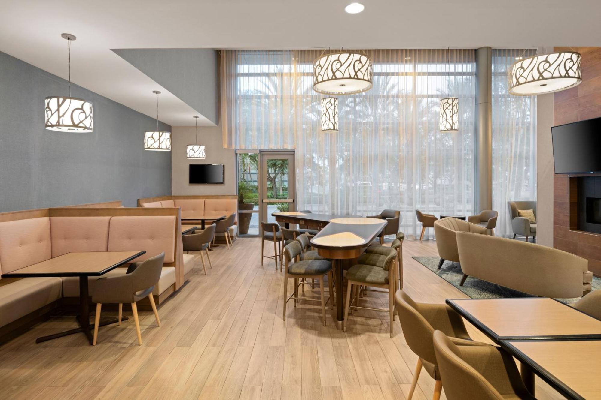 Homewood Suites By Hilton Anaheim Conv Ctr/Disneyland Main Exterior foto